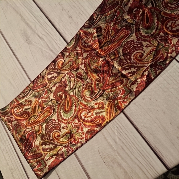 Lane Bryant Paisley Scarf Fall Colors - Picture 9 of 12